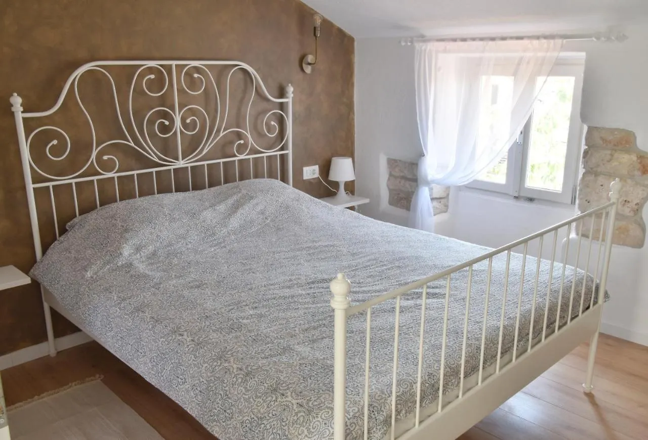 Casa Nini Mer - Cozy House With Sauna And Indoor Jacuzzi Sisan