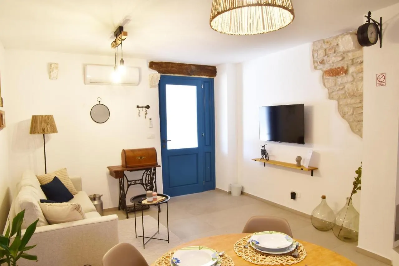 Casa Nini Mer - Cozy House With Sauna And Indoor Jacuzzi Sisan Holiday home